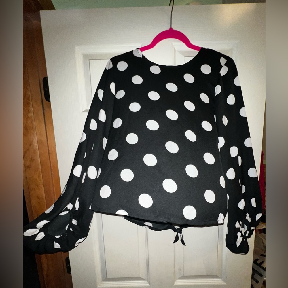 Black and white polka dot shirt… open back that ties